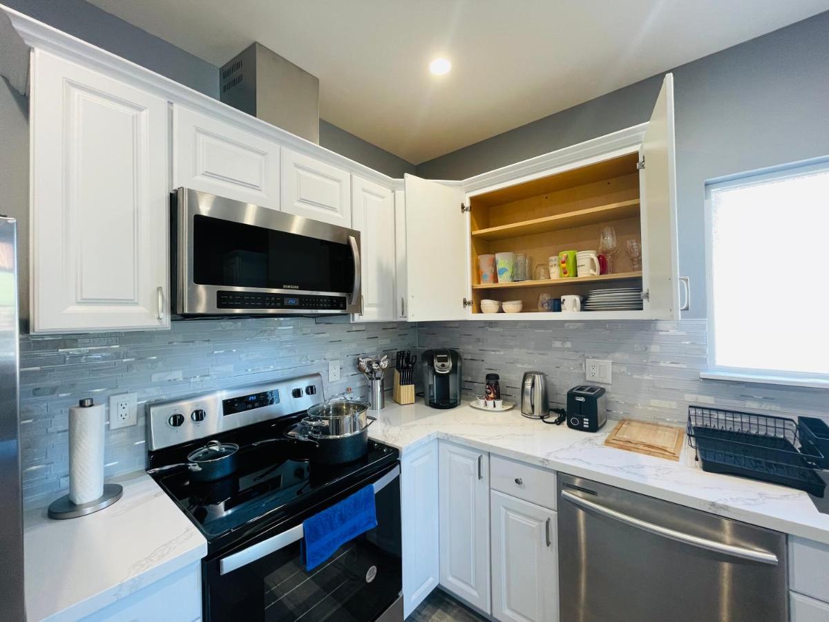 Green Lake 1St Line Home A With Central Air Conditioners Seattle Ngoại thất bức ảnh