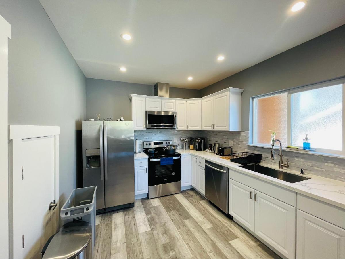 Green Lake 1St Line Home A With Central Air Conditioners Seattle Ngoại thất bức ảnh