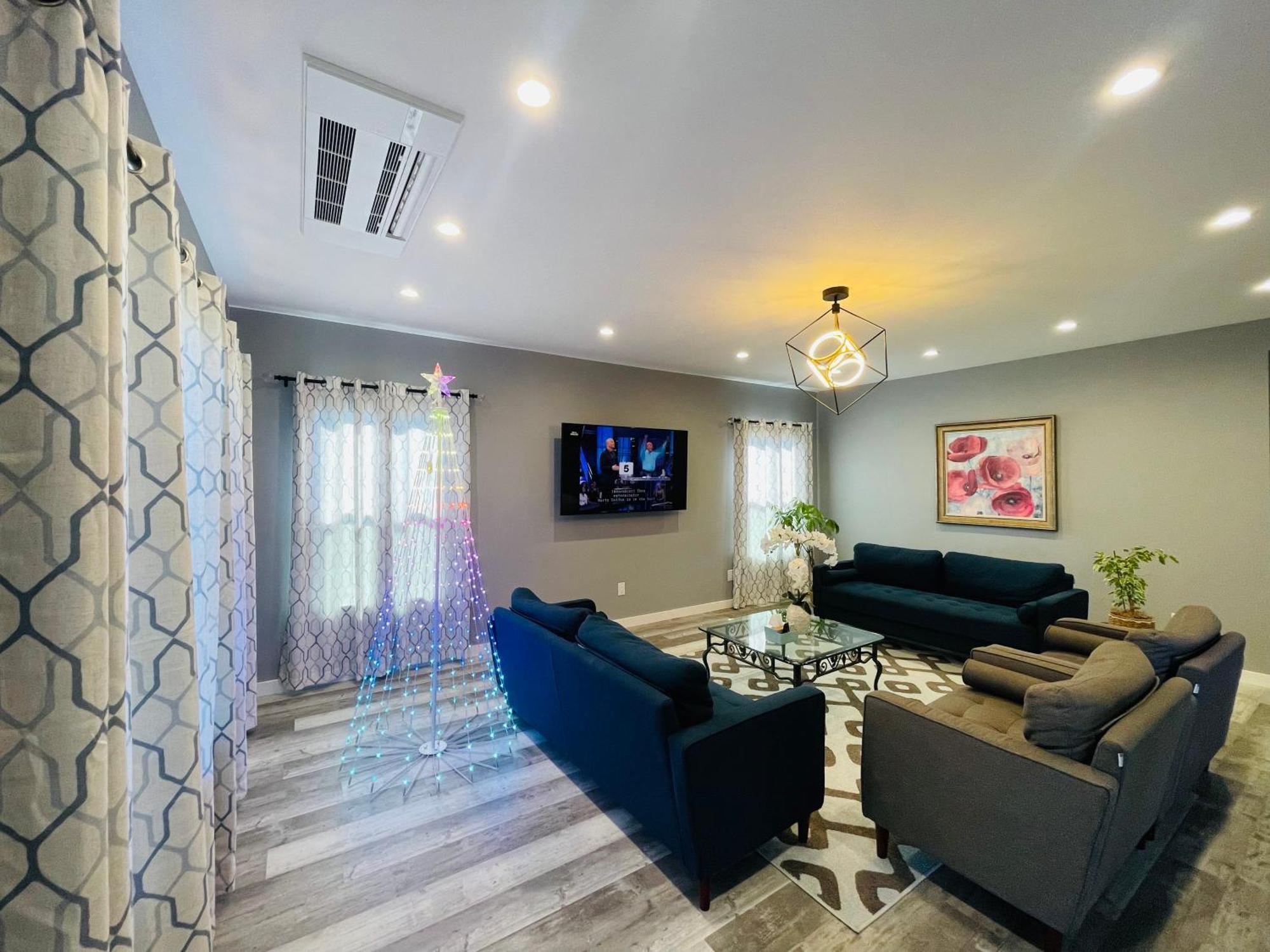 Green Lake 1St Line Home A With Central Air Conditioners Seattle Ngoại thất bức ảnh